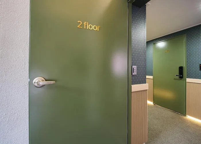 Hotel Chloe *